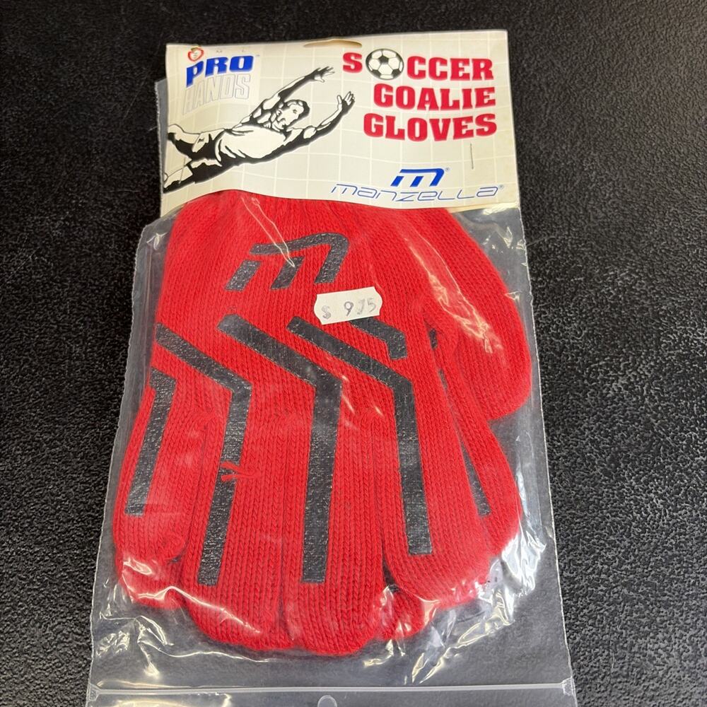 Vintage pair of Manzella Pro Hands Soccer Goalie Gloves 80s-90s DEADSTOCK Size S